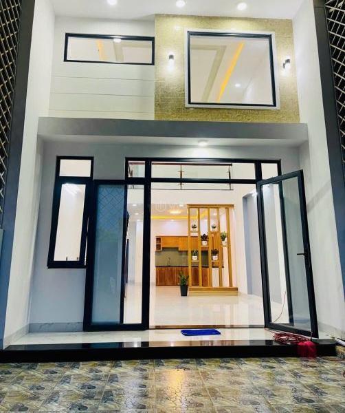 Bán Nhà trong hẻm 105m²
