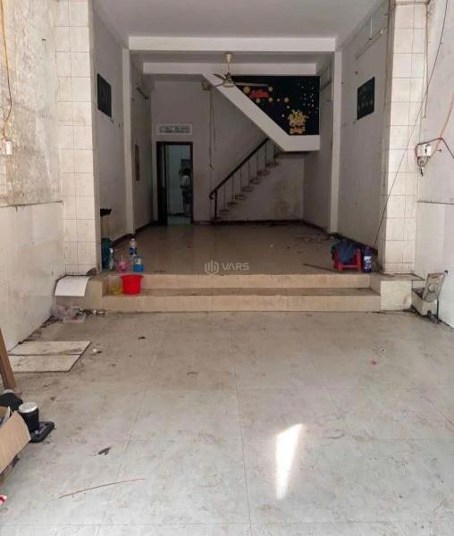 Bán Nhà mặt phố 48m²