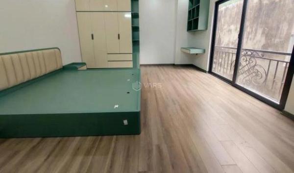 NHÀ ĐẸP KHU VỰC TRẦN ĐẠI NGHĨA – TRUNG TÂM HAI BÀ TRƯNG – NGÕ 🏘️ THÔNG – 60M² – 5 TẦNG – GIÁ
