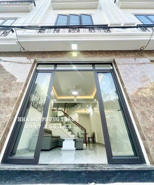 P Tuấn. NHÀ ĐẸP ĐỘC LẬP 🏬 XÂY MỚI 50M² x 4 TẦNG _ NGÕ OTO _ GẦN AEON MALL __ Nhà xây mới