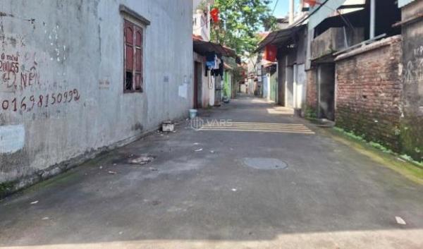 Cần bán Nhà trong hẻm 45m²