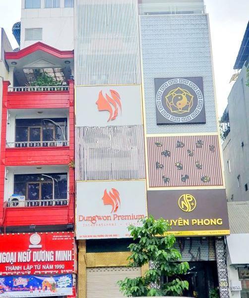 Chủ cho thuê Nhà mặt phố 450m²