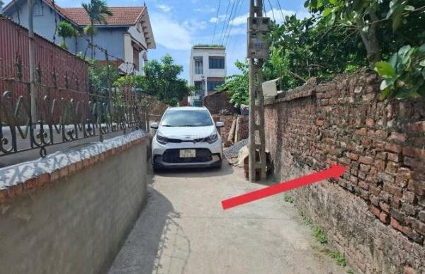 Bán 62m thôn Ấp Kim . Giá đầu tư 29tr/m. 🔥 Oto đỗ cửa. Khuôn đất đẹp. Giáp bkcs2 , 379, …..