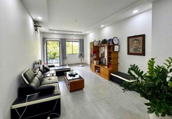HIẾM! Mặt Tiền ☘ Khu Miếu Nổi, Phú Nhuận – 80m² (4x20m), 4 Tầng, Thu Nhập 700 Triệu – 28 TỶ!