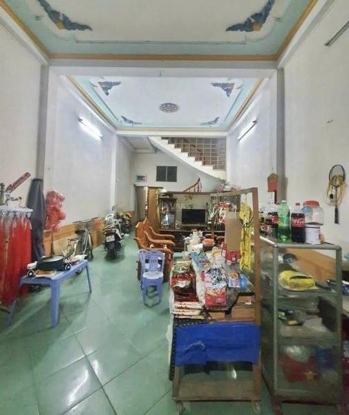 Bán Nhà mặt phố 110m²