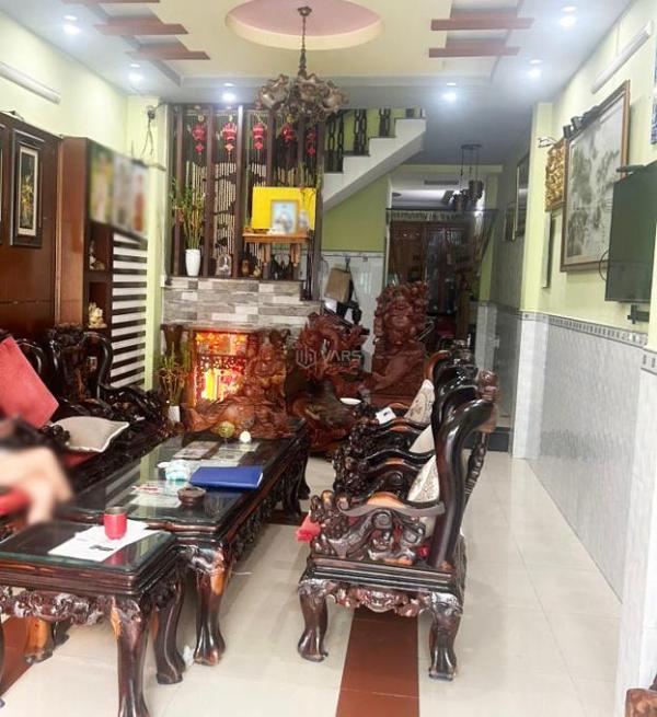 Bán Nhà trong hẻm 70m²