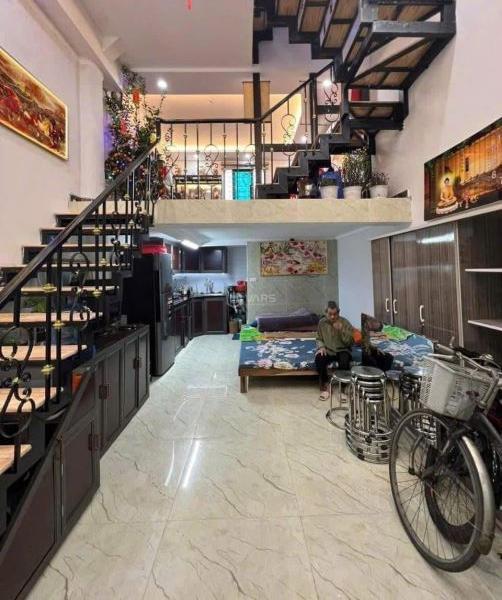 Bán Nhà trong hẻm 30m²