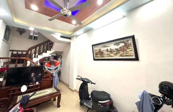 💥Bán căn 3,5 tầng tuyến 2 Bãi 🆘 Sậy, Hồng Bàng.
