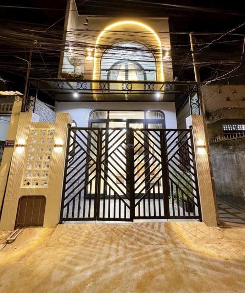 Cần bán Nhà trong hẻm 96m²