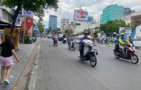 Chủ cần bán Nhà mặt phố 140m²