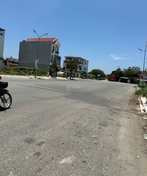 Bán Đất nền riêng lẻ 193m²
