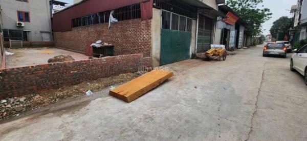 Bán gấp 100m cam 👍 kết giá đầu tư sinh lời--vài bước ra Vinhome Liên Hà tương lai
