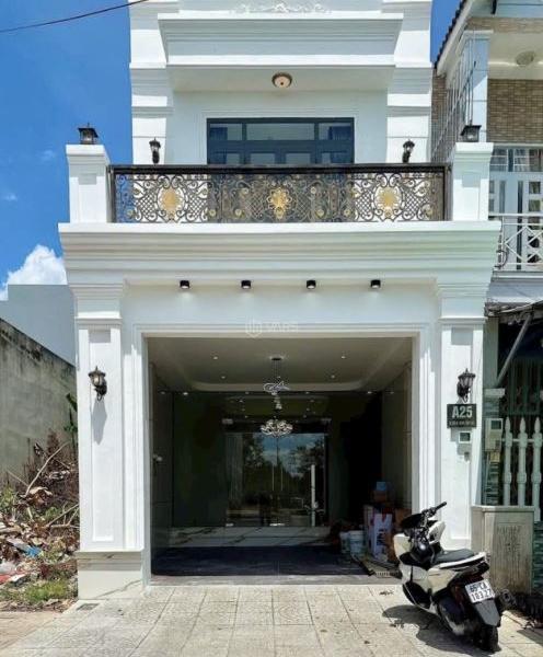 Cần bán Nhà mặt phố 100m²