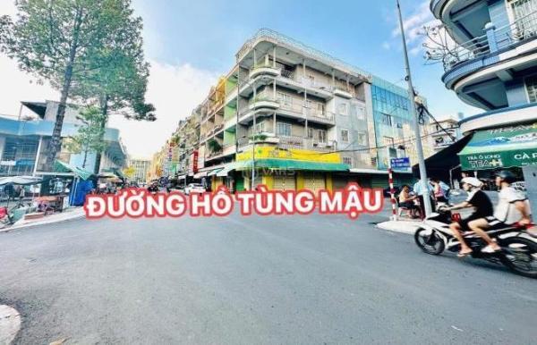 Cho thuê Nhà mặt phố 224m²