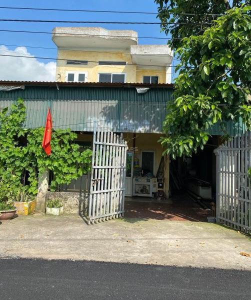 Bán Nhà mặt phố 152m²
