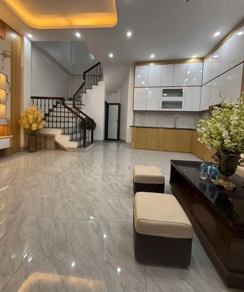 Cần bán Nhà trong hẻm 41m²