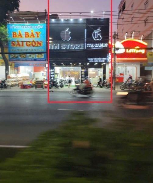 BÁN NHÀ MẶT TIỀN 🏡 ĐƯỜNG 3/2, CẦN THƠ