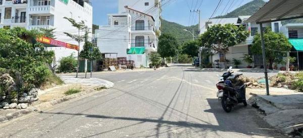Cần 💥 bán 2 căn nhà liền kề tại Vĩnh Hòa