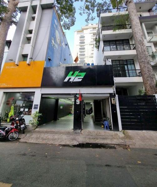 Chủ cần bán Nhà mặt phố 140m²