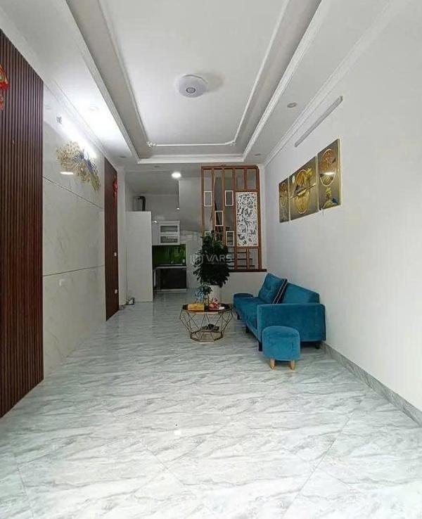Cần bán Nhà trong hẻm 30m²