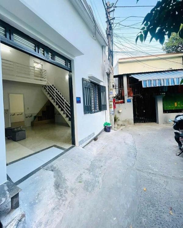 Chủ cần bán Nhà trong hẻm 49m²
