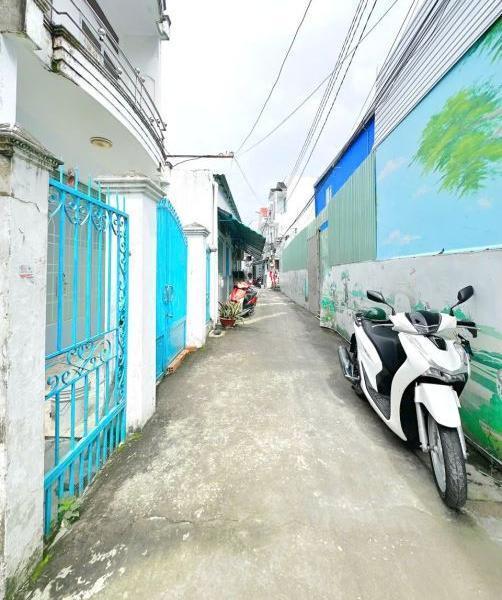 Bán Nhà trong hẻm 69m²