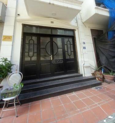 ❤️CHO THUÊ Nhà Hoàng Quốc Việt, 🏘️ DT 43m, 4,5 tầng, MT4,3m, NHÀ ĐẸP, Ô TÔ