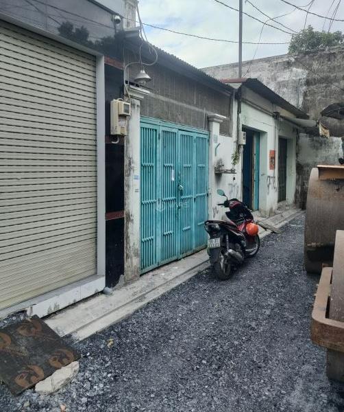 Bán Nhà trong hẻm 143m²