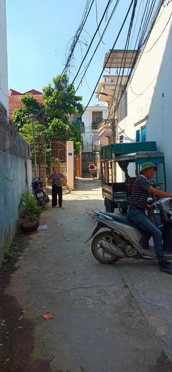 Bán đất tặng nhà 🏤 la phù hoài đức 48m2. 3,99 tỉ