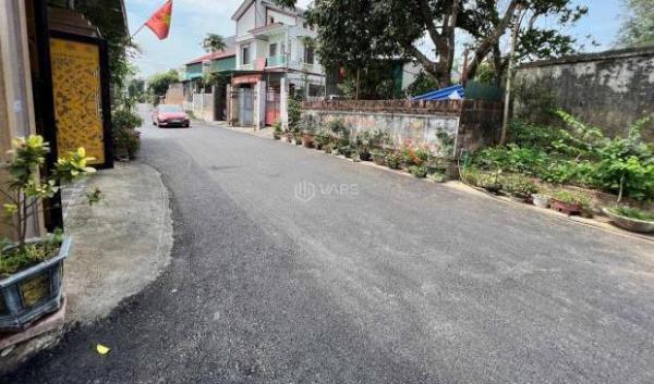 Bán lô 200m2 Full thổ 🏣 cư Gia Khánh, Bình Xuyên giá đầu tư lh_09876*****