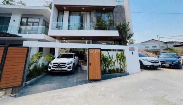 Chuyển Nhượng Căn Villa 3 Tầng Minh 🏠 Mạng Full Nội Thất Sang Trọng
