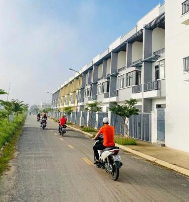Bán căn 2 lầu dự án nhà Phước Đông New City, Trảng Bàng 🌊 giá dưới 2 tỷ Lh 09386*****
