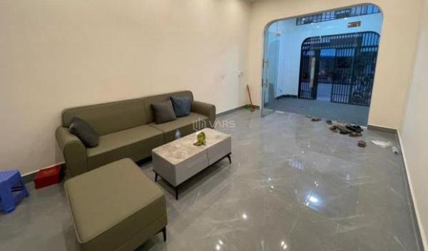 Cho thuê nhà mới Văn 🏘️ Cao, DT 83m2, 5 p.ngủ khép kín.