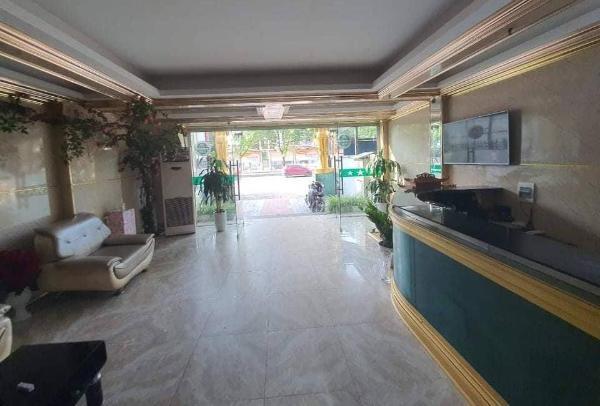 Hoàng quốc việt 193/205m2 6 tầng 🏦 mt 6.2m mặt phố vỉa hè rộng 90 tỷ