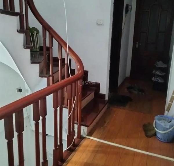 Chủ cần bán Nhà trong hẻm 64m²