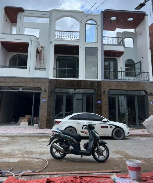 NHÀ 🏤 2 TẦNG MẶT TIỀN 112M2 GẦN KHU CÔNG NGHIỆP CẦU TRÀM TRỌN GÓI 2 TỶ 850