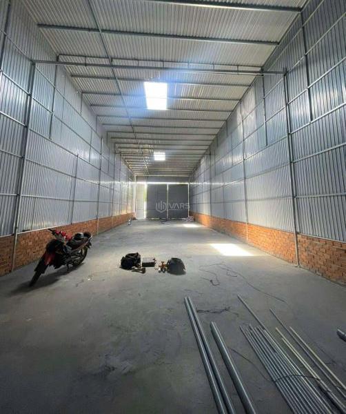 Cần cho thuê Nhà xưởng, nhà kho 262m²