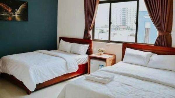 Bán Nhà mặt phố 75m²