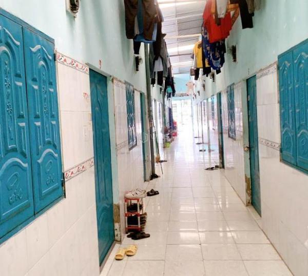 cần bán gấp 300m2 nhà trọ 🏚️ 13p+ 2kiot thu nhập 15tr/thang giá tốt 4,4ty.