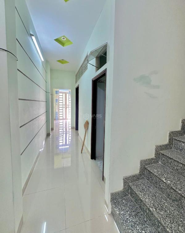 Cho thuê Nhà mặt phố 75m²