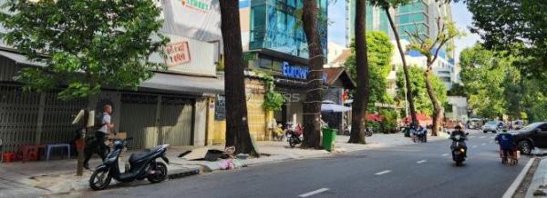 Chính chủ cho thuê 🆘 mặt tiền Mạc Đĩnh Chi, Q1 - DT 84m2. Giá 55tr/th