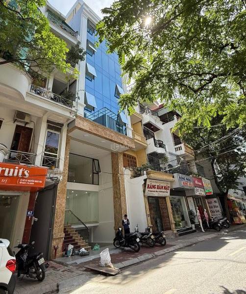 Bán Nhà mặt phố 103m²