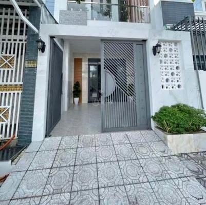 Bán Nhà mặt phố 95m²