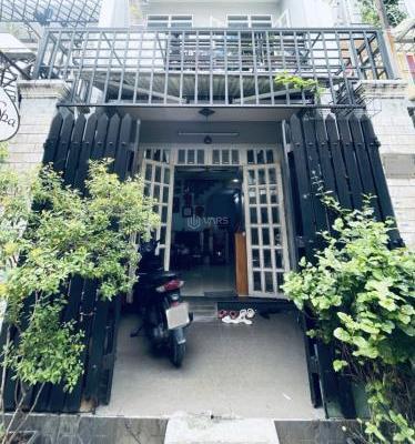 Cần bán Nhà trong hẻm 64m²