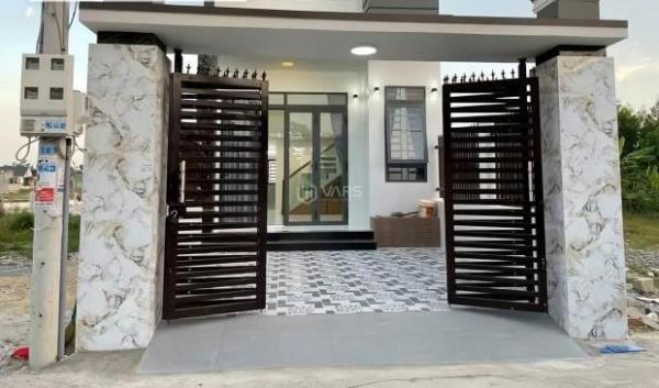 Cần bán Nhà mặt phố 90m²