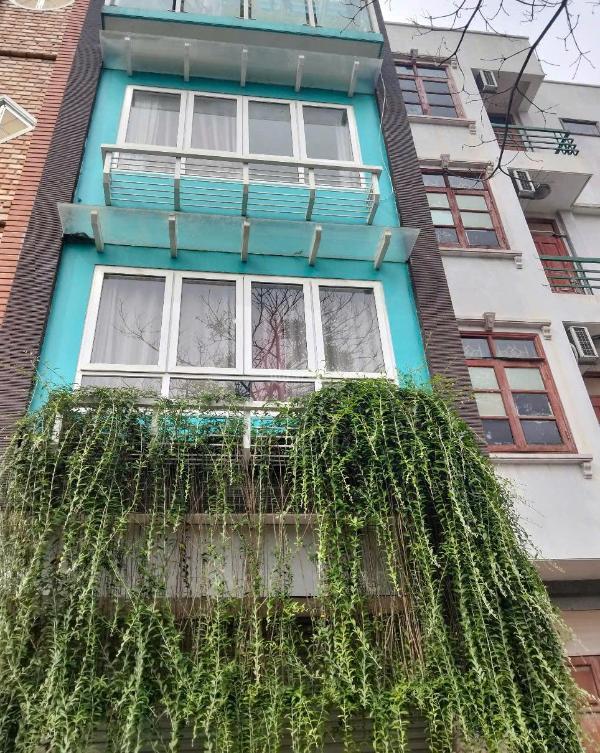 Bán nhà phố thái hà 50 m2 x 5 t ô tô đỗ cửa k/d 🏬 vp ,hàng oline.20.5 tỷ q,đống
