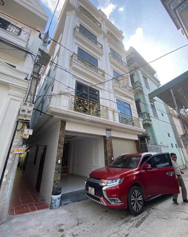 Bán Nhà trong hẻm 30m²