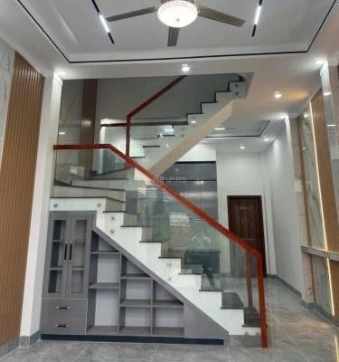 Cần bán Nhà trong hẻm 63m²
