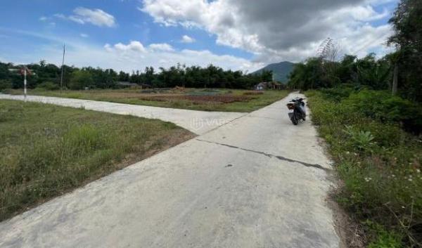 Bán đất khu đấu giá lô góc mặt 🏤 tiền đường Nguyễn Cụ P. Ninh Đa Ninh Hoà 09854*****