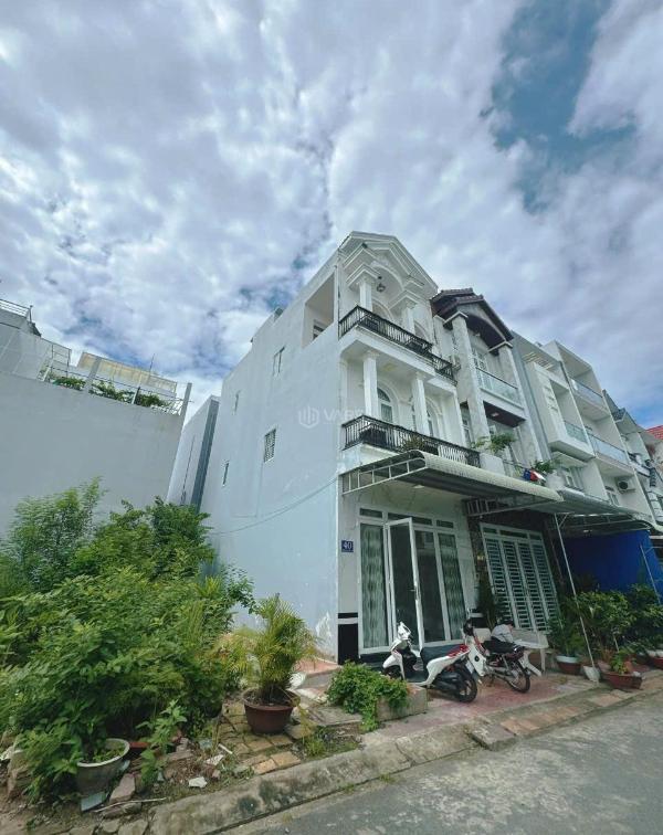 Cần bán Nhà mặt phố 60m²